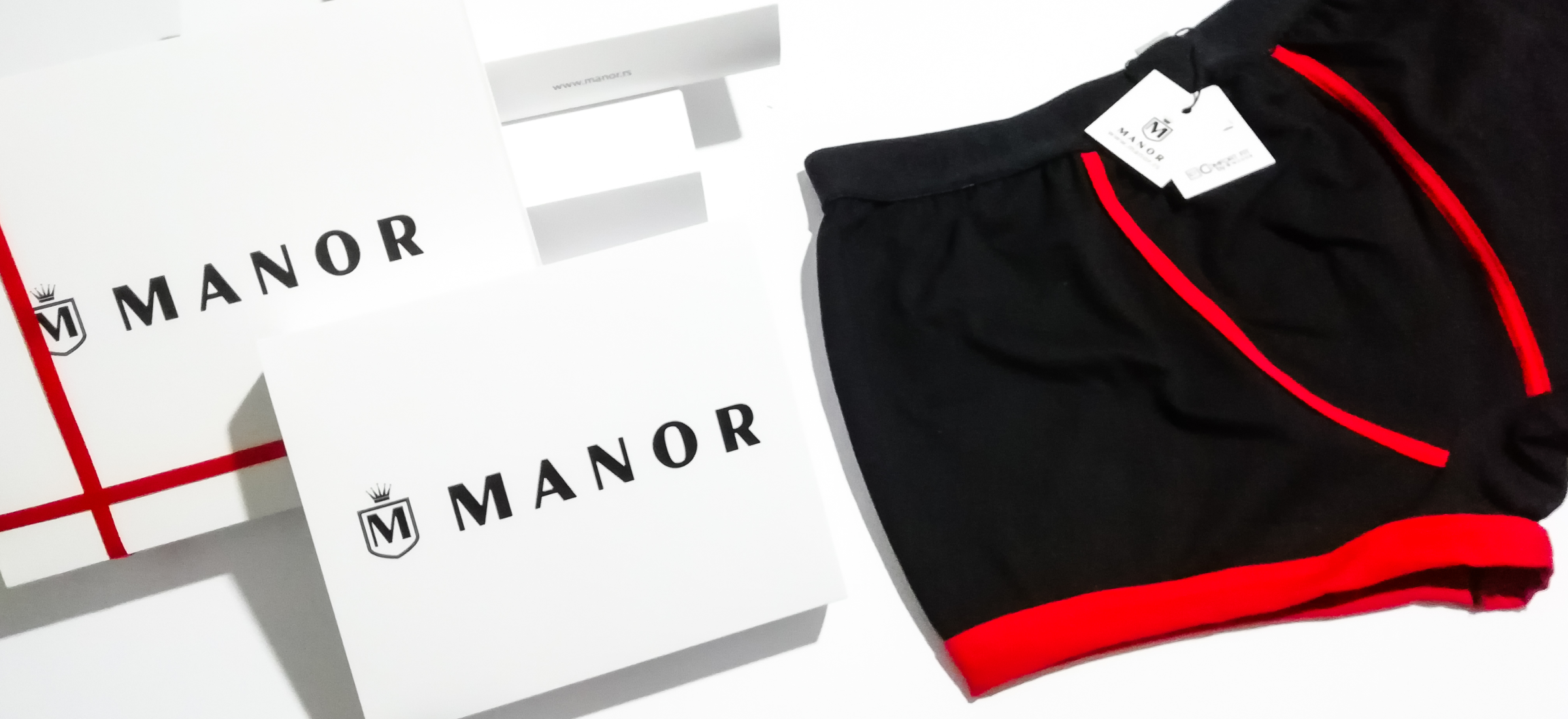 Dan zaljubljenih Manor underwear