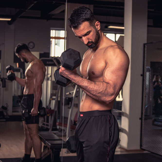 Dry Fit crni šorts za trening 9