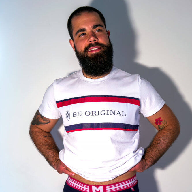 Bela muska majica sa Be original etiketom 07.jpg
