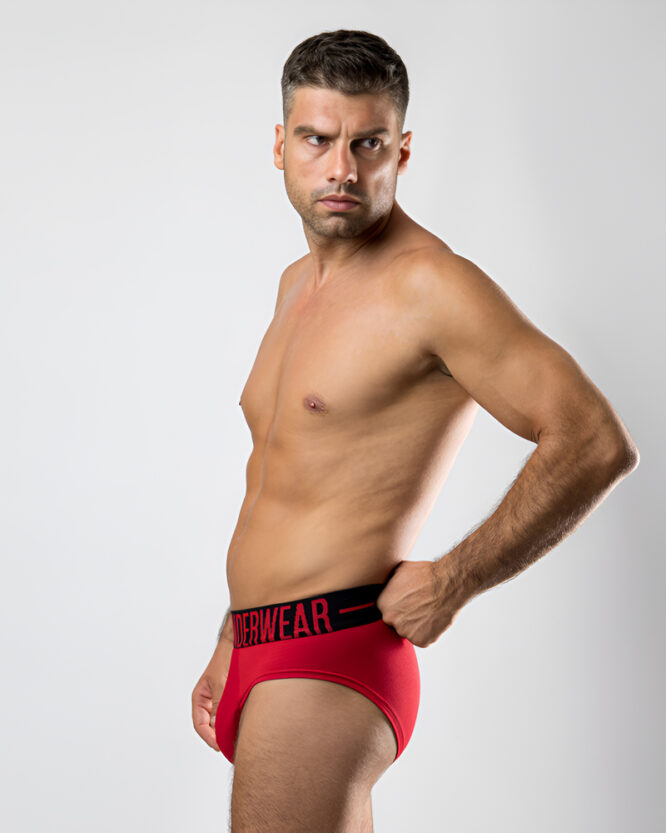 Iconic crveni slip 02