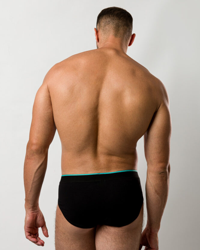 Crni slip anatomskog kroja sa mint detaljima 02